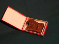 Блокадный хлеб из фондов Военно-медицинского музея
