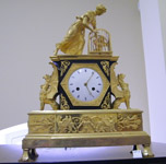 Часы «Торговля амурами». Франция, Париж. 1820-е (III Антикамера Екатерининского дворца)