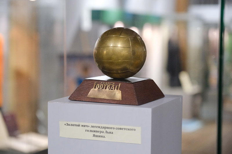 Выставка «Славные страницы отечественного футбола» в Астрахани