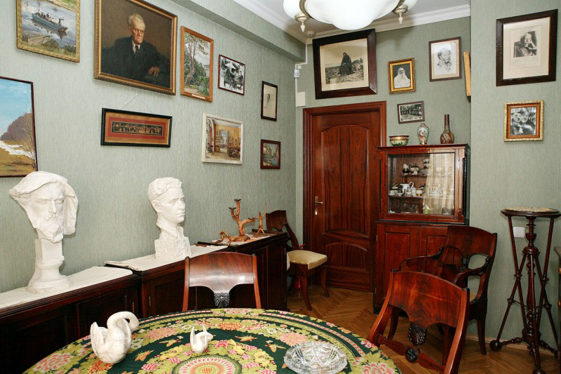 Фрагмент экспозиции Музея-квартиры  А.Б. Гольденвейзера